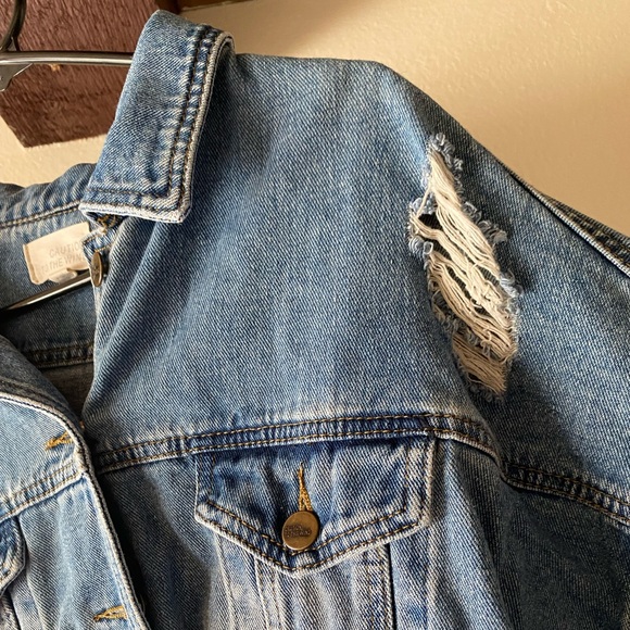 Distressed Denim Jacket - Picture 4 of 5